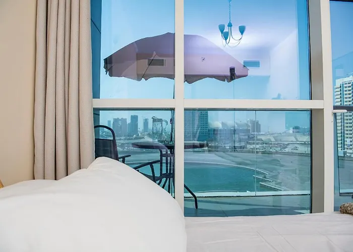 Studio In The Heart Of Sports City -Great View & Amenities!