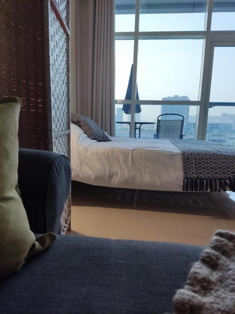 In The Heart Of Sports -great View & Amenities! *